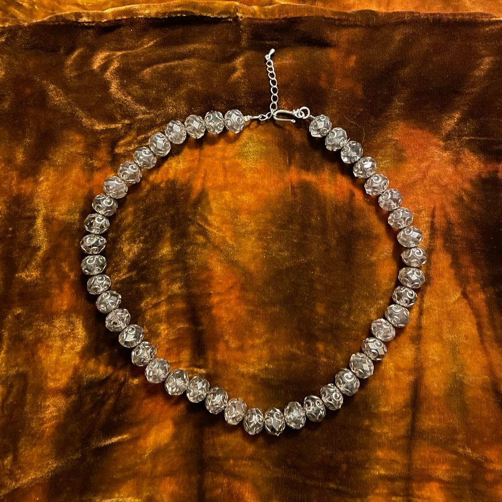 HP VTG Crystal and Silvertone Necklace